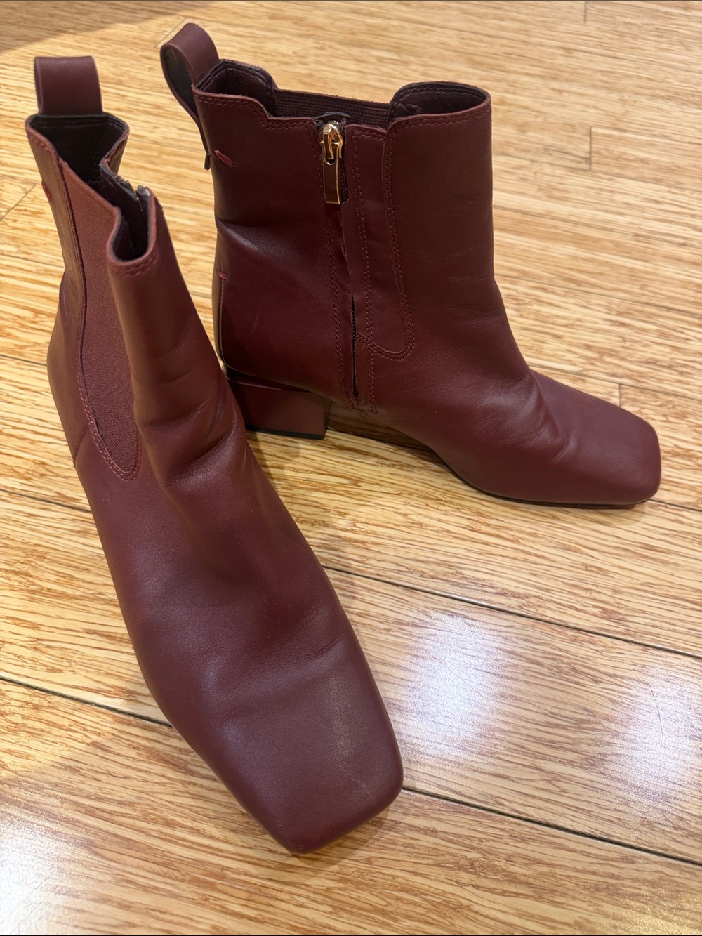 Franco Sarto Burgundy Leather Ankle Booties